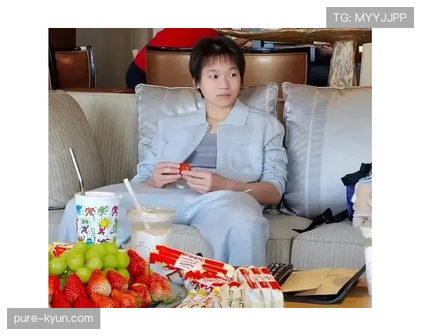 全红婵喝杯奶茶都要被算卡路里，这日子谁顶得住啊