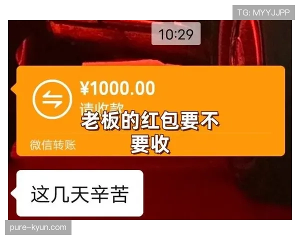 黄东萍逛街那天,拎的包跟我这月工资站在一起都不好意思 黄东萍逛街那天,拎的包跟我这月工资站在一起都不好意思